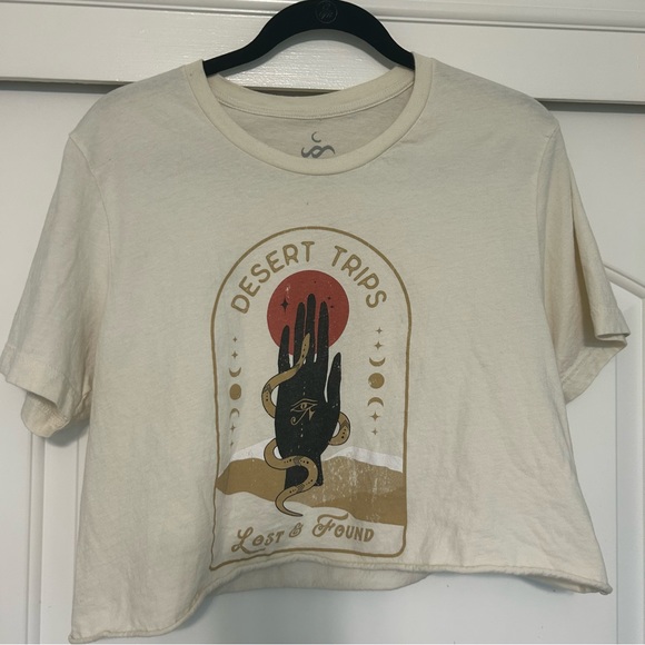 Cropped t-shirt - Picture 1 of 2